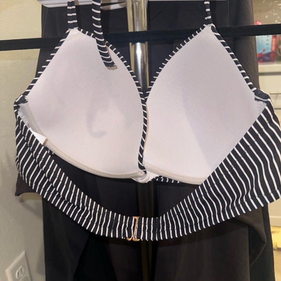 Bikini top bundle - Picture 3 of 7